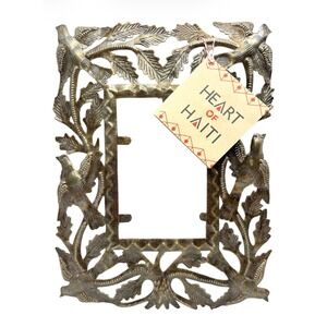 Heart of Haiti Songbird Bird Photo Frame Macy's Artisan Hand Cut Steel NWT